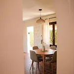 Deniahouse Nyaraló