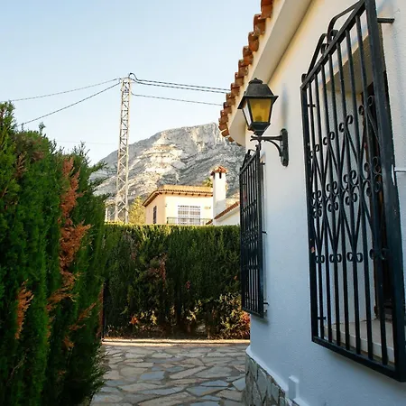 Deniahouse Nyaraló *