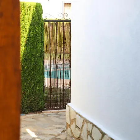 Deniahouse Nyaraló *